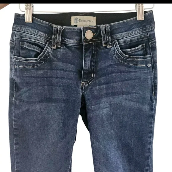Democracy AB Technology Jeans Womens Size 2 Denim Stretch Tapered Blue Dark Wash - Picture 2 of 5